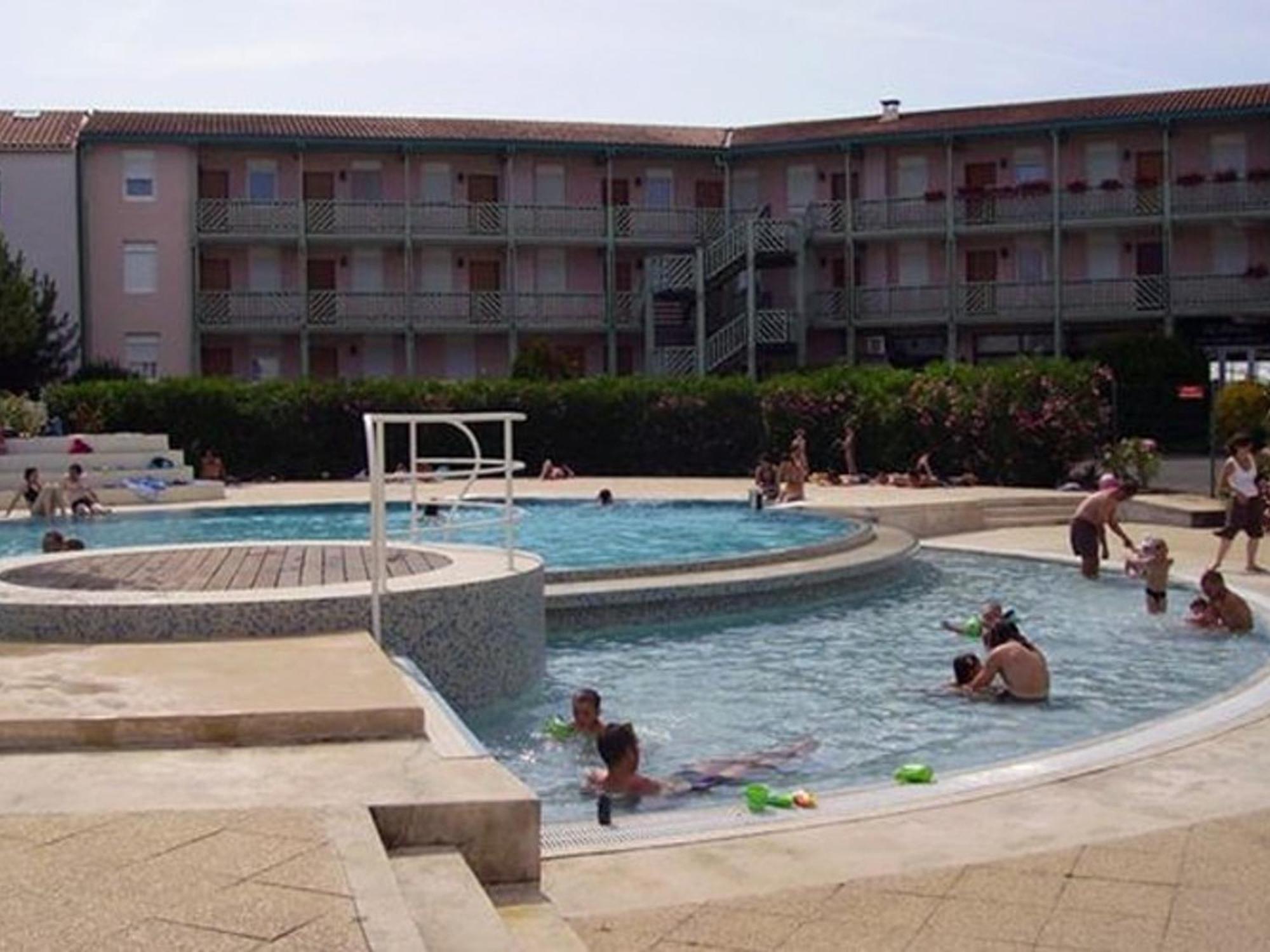 Appartement 4 Pers. Terrasse Clim, Piscine Collective - Fr-1-535-37 Chatelaillon-Plage Exterior photo